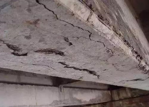 龙湾区房屋安全鉴定中钢筋混凝土常见的锈蚀检测方法(图1) 龙湾区房屋安全鉴定